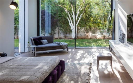 2025年农历四月廿一这日子装修是否黄道吉日？ 今日装潢房子有问题吗？