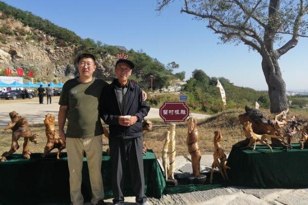 朝鲜族的秋收节：祭祖与丰收的双重祝福