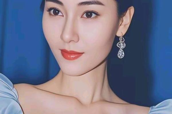 揭开李嘉欣命运密码，八字背后的颠覆性真相