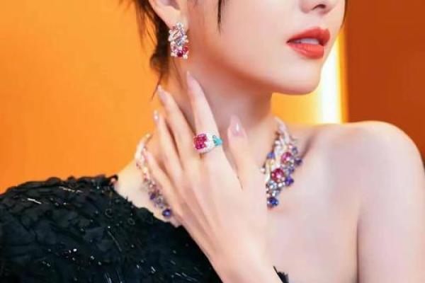 佟丽娅命运暗藏玄机，揭开婚姻背后的命理真相