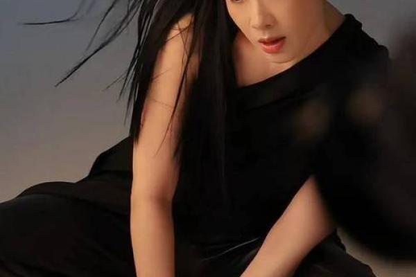 钟丽缇的婚姻命理解析：误区还是命运的颠覆？