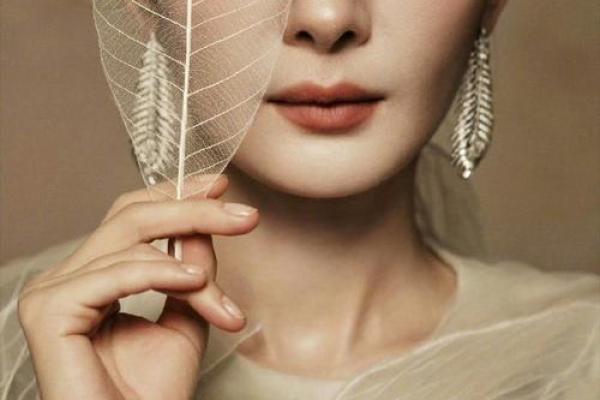 如何改变杨幂女儿命运？八字命理给你答案