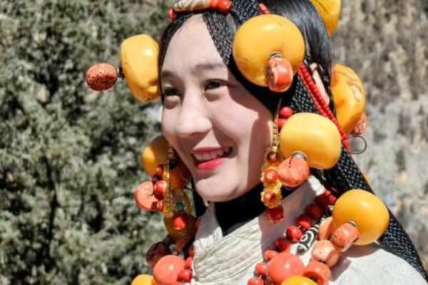 藏历新年:了解藏族习俗与养生文化的完美融合 藏历新年:了解藏族习俗与养生文化的完美融合