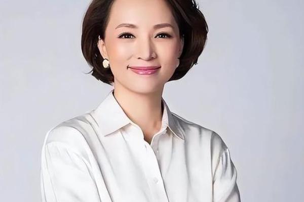 探索董卿八字命理,改变命运的关键暗藏玄机 探索董卿八字命理,改变命运的关键暗藏玄机