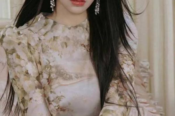 程潇八字分析:误区揭秘,反而能改变你对命运的认知 程潇八字分析:误区揭秘,反而能改变你对命运的认知