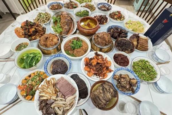 春节:从农耕到家庭团聚,韩国新年的传统与变迁 春节:从农耕到家庭团聚,韩国新年的传统与变迁